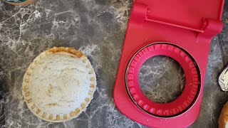 Best DIY Uncrustables Maker PBampJ Sandwiches Without Crust [upl. by Orest]