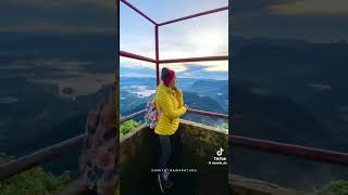 Adams peak in Sri Lanka  Siripadaya  අවාරයේ සිරිපා කරුණාව visitsrilanka adamspeak travel short [upl. by Ylim]