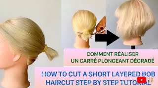 Réaliser un carré plongeant dégradé soimême  DIY layered bob haircut at home [upl. by Yorled]