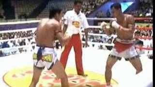 Myanmar lethweiLone Chaw vs Muay ThaiLat Mon Kun 23 [upl. by Artnoed795]