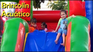 BRINCOLÍN ACUÁTICO  INFLATABLE SLIDE BOUNCER  EMMA TV [upl. by Yhtomiht]