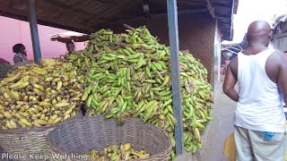 BIGGEST FOOD MARKET IN AFRICA GHANA ACCRA AGBOGBLOSHIE [upl. by Valerlan6]