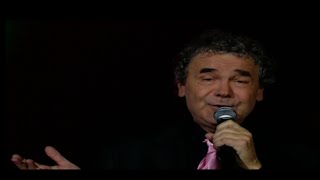 Pierre Perret  quotJe te tuequot Concert au Casino de Paris en 2003 [upl. by Nwahsuq595]