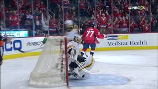 Backstrom’s pass over two sticks springs Oshie on a breakaway [upl. by Kcirre]