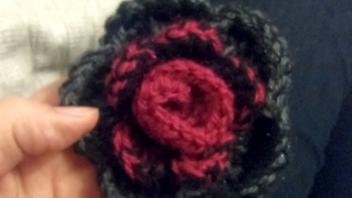 CROCHET FLOWER BROOCH ENGLISH VERSION [upl. by Ynahteb221]