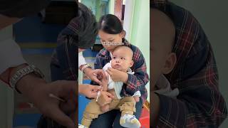 Cutebaby 😛 Baby injection push vedio 😱 baby cute injection crying shots [upl. by Chemaram]