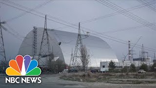 Russia Captures Chernobyl Site What If It Were Hit By A Missile [upl. by Erehpotsirhc]