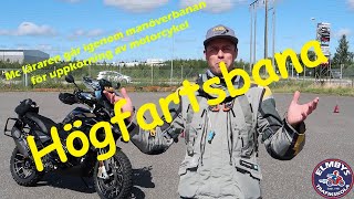 Mcläraren kör högfarts bana på uppkörningen med en BMW R1250GS [upl. by Notlimah]