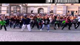 TARANTELLA 2015 ORA BALLA e CANTA NAPOLI [upl. by Mayhew]