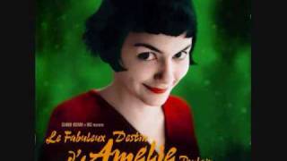 Amelie Soundtrack 5  La Noyée [upl. by Susejedesoj]