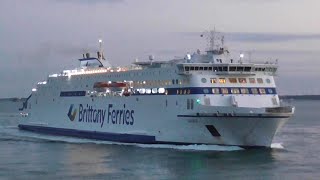 Brittany Ferries  Galicia arriving at Portsmouth [upl. by Whallon100]