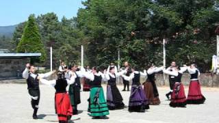 15 de Agosto Bailando muñeiras Traditional celtic music and dance from Galicia  Spain [upl. by Alderson991]