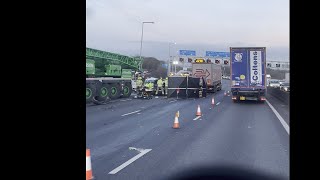 HORROR CRASH M25 crash Man fighting for life after fourcar pile up blocks motorway [upl. by Salta150]