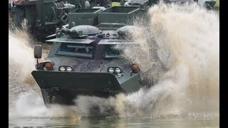 Uji Renang Panser Anoa Amphibious di Perairan Cilegon [upl. by Nerehs]