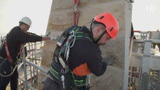 La Sagrada Família culmina el dotzè nivell de la torre de Jesucrist [upl. by Ys]