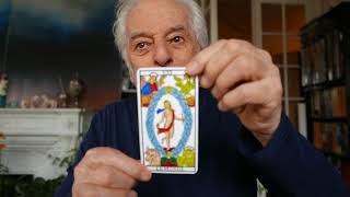 Tarot reading by Alejandro Jodorowsky for Felipeenglish subtitles [upl. by Alsworth]