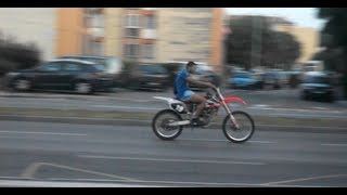 450 CRF 450 KXF AViGNON QUARTiERS SUD [upl. by Rafi]