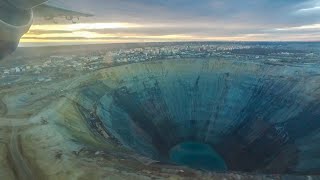 Antonov AN38 over MirnyМирный and MirМир Diamond Mine [upl. by Lutero]