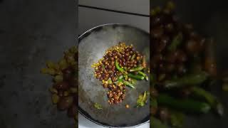 Besan ka chilla or nariyal ki chatni [upl. by Renick]