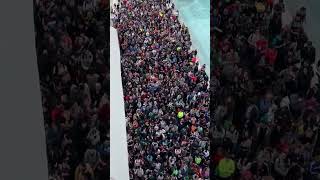 Oleada de solidaridad en la Ciudad de las Artes [upl. by Negeam]