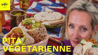 Pita végétarienne avec pois chiches à la harissa et sauce au houmous en 15 minutes  Sofie Dumont [upl. by Kcarb]