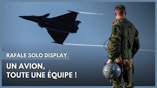 Rafale Solo Display  un avion toute une équipe [upl. by Hallette]