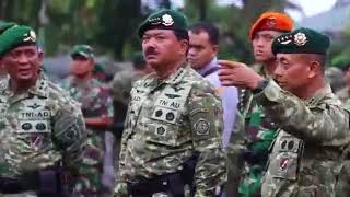 Kunjungan Panglima TNI Marsekal TNI Hadi Tjahjanto SIP Ke Divisi Kostrad [upl. by Ann-Marie873]