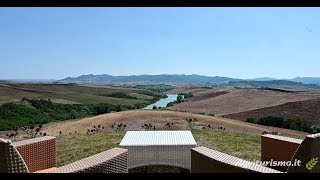 Agriturismo Diacceroni  Toscana  Agriturismoit  Drone video [upl. by Lahpos]