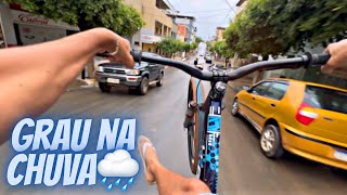 ROLÊ DE BIKE NA CHUVA 🌧️ [upl. by Dric]