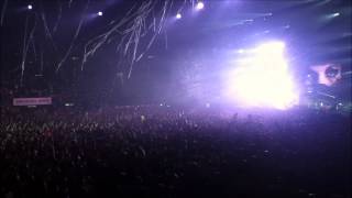 Tiësto live Maximal Crazy  Energy 12 Zürich Hallenstadion SUI [upl. by Nuri194]