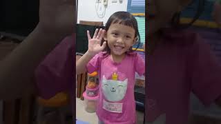 Adelise di Rumah aja randomly video 👧🏡💟 [upl. by Einre]