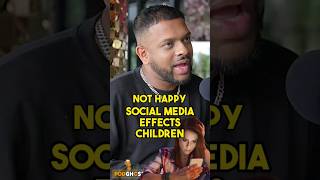 quot Social Media Effects Children quot Mumzy Stranger [upl. by Solenne]