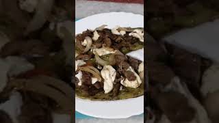 Nopales asados con carne y queso [upl. by Ainoval766]