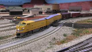 N scale Union Pacific F3 freight operation [upl. by Htebazileyram552]