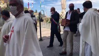 Le ceneri di Raffaella Carrà a Porto Santo Stefano allartista scomparsa la cittadinanza onoraria [upl. by Iloj]