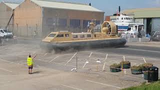 Solent flyer and a griffon 2000 TD hovercraft the part in LeeonSolent [upl. by Adnopoz]