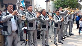 De Mi Enamorate Banda Yurirense San Nicolas Totolapan 2016 [upl. by Lasala]