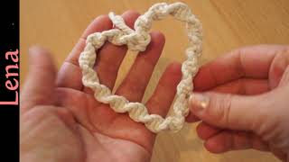 𝗠𝗮𝗰𝗿𝗮𝗺𝗲 with 𝗟𝗲𝗻𝗮 🤍 Makramee Herz Wellenknoten 🤍 Macrame heart Spiral knot [upl. by Busey407]