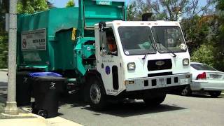 Santa Monica CCC COE Wayne Curbtender on Trash [upl. by Winthrop525]