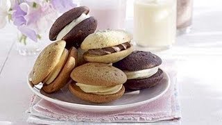 Whoopie pies ricetta originale Pumpkin whoopie pies recipe [upl. by Ariaes114]