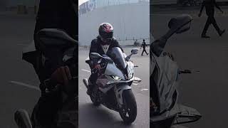 S1000RR FLYBY BMWS1000RRS1000RR ARROWEXUSTDELHIRIDER TRANDING viralstuntvideo [upl. by Hope]