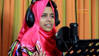 തകർത്തു പാടി ഈ പൊന്നു മോൾ  Binsiya Ummer  New Mappila Album songs 2018 [upl. by Donoho]