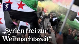 Berlin Tausende feiern Sturz Assads [upl. by January]