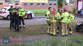 Bestuurder ramt lantaarnpaal en boom op de Oude Terborgseweg in Doetinchem [upl. by Conant]