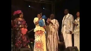 MBALOU KANTE CONCERT EN GUINEE AU PALAIS DU PEUPLE [upl. by Nellac]