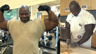 Meet the Musclebound Army Veteran Who’s Now a Chef at the White House [upl. by Einittirb]