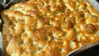 Focaccia italiana ricetta originalepronta in 5 minuti 🇬🇧 Italian focaccia original recipe [upl. by Aneen]