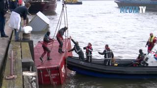 Aanvaring tegen Willemsbrug Rotterdam [upl. by Beth]