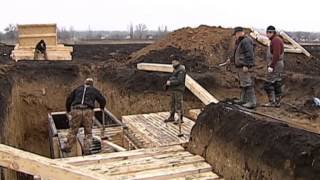 Bunkers for Ukrainian Army Volunteers construct new fortifications near Mariupol [upl. by Darbie]