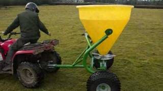 quad fertilizer spreader [upl. by Klatt]